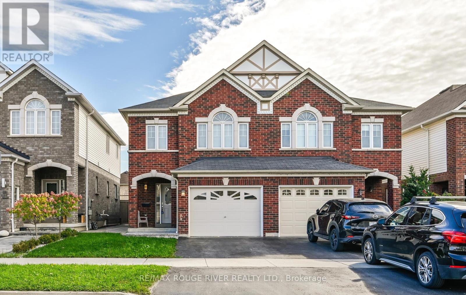 15 Denny Street, Ajax, Ontario  L1Z 0C6 - Photo 2 - E12466380