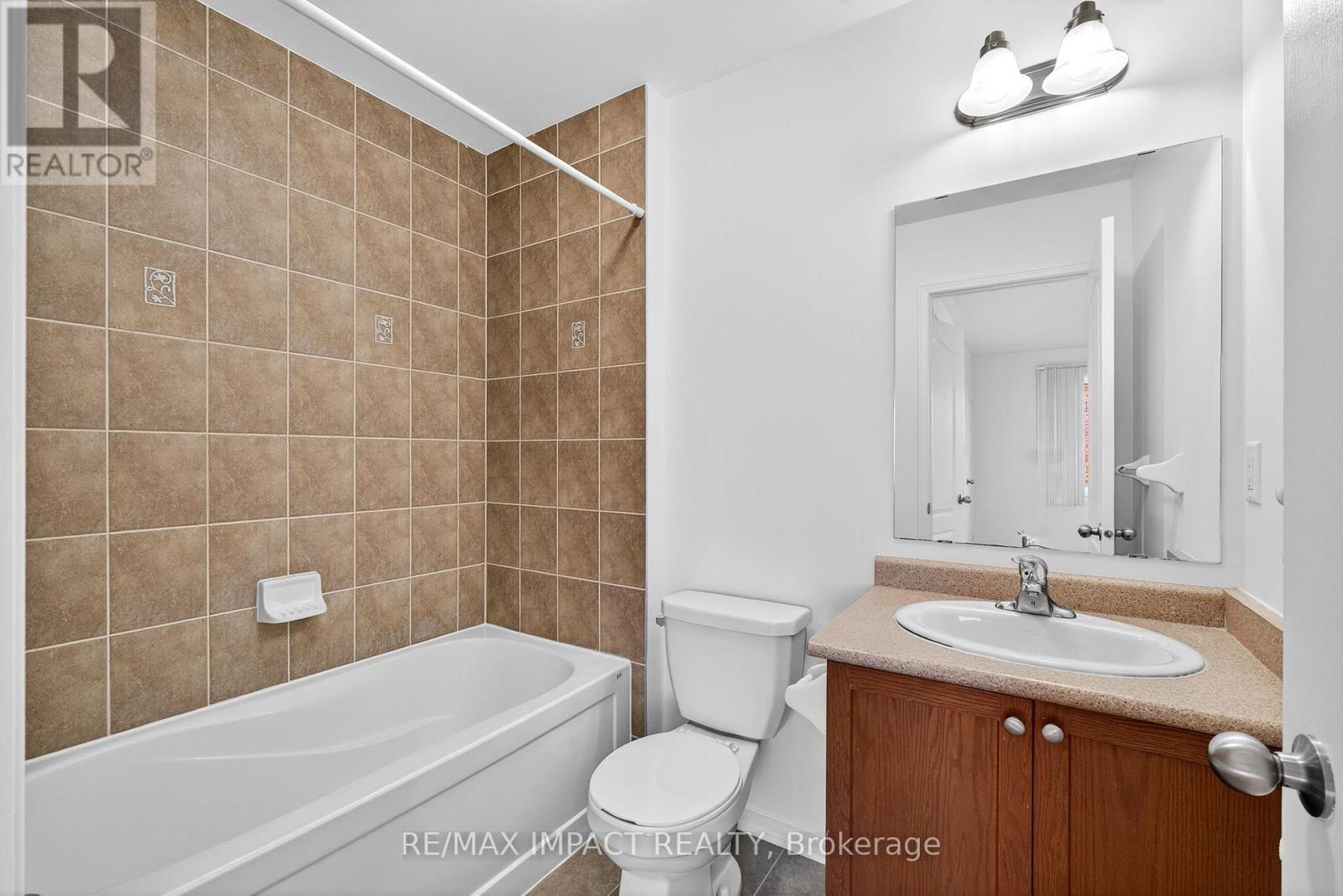 1384 Rennie Street, Oshawa, Ontario  L1K 0H1 - Photo 17 - E12466426