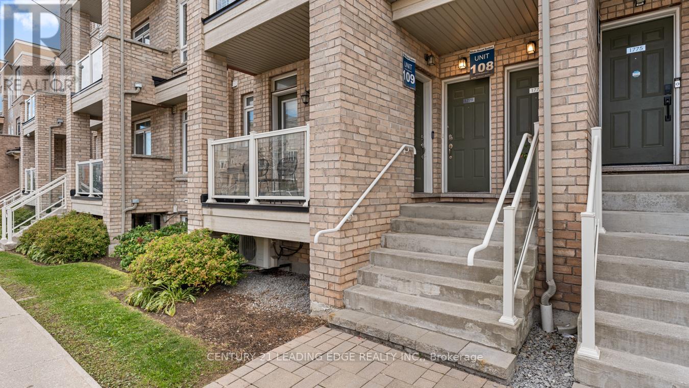 1779 Rex Heath Drive, Pickering, Ontario  L1X 0E4 - Photo 4 - E12466486