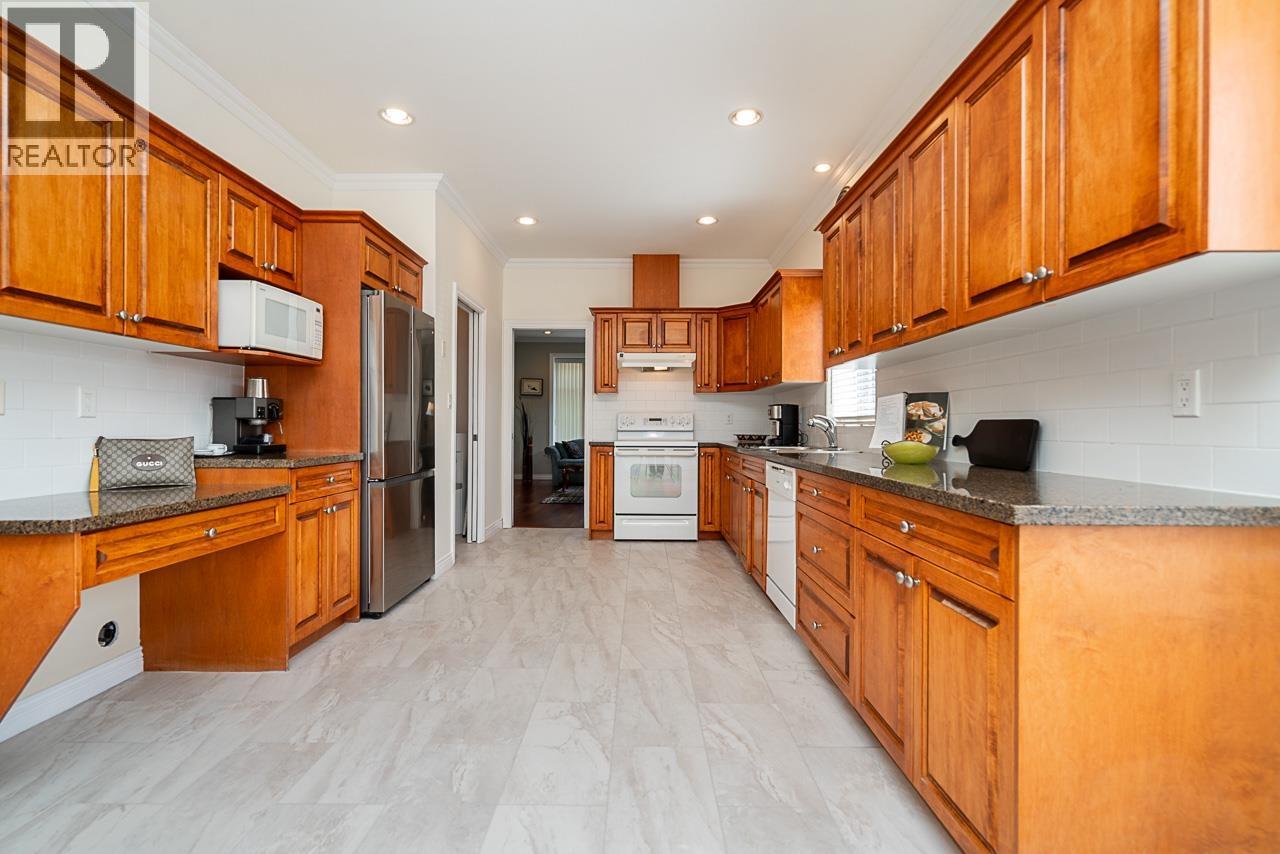 5498 Venables Street, Burnaby, British Columbia  V5B 1Y1 - Photo 10 - R3059184