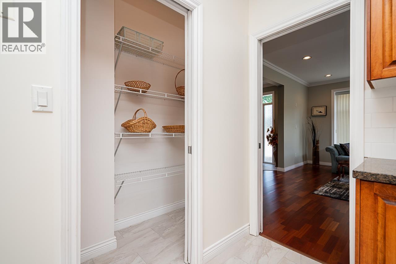 5498 Venables Street, Burnaby, British Columbia  V5B 1Y1 - Photo 12 - R3059184