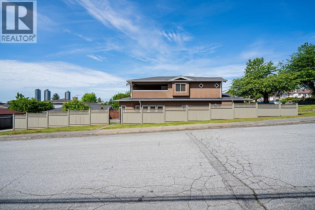 5498 Venables Street, Burnaby, British Columbia  V5B 1Y1 - Photo 35 - R3059184