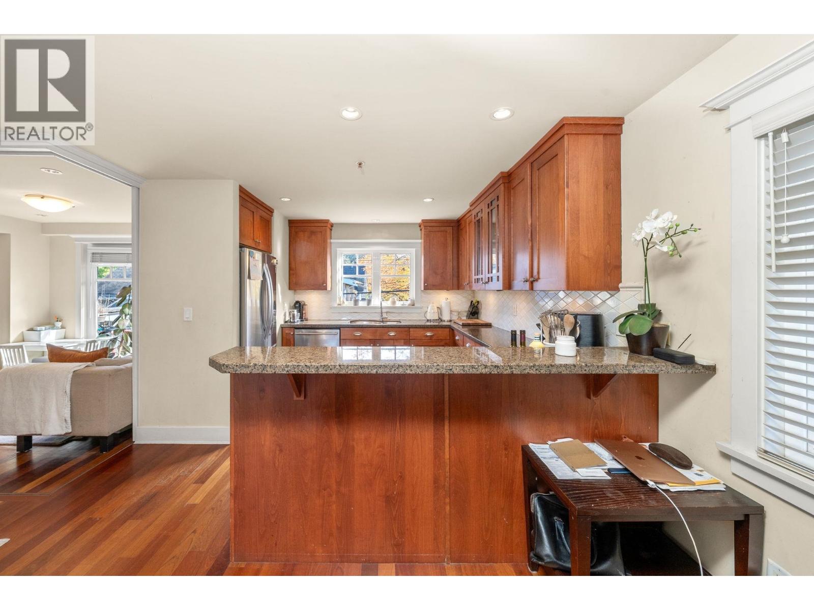 2216 Macdonald Street, Vancouver, British Columbia  V6K 3Y5 - Photo 15 - R3059193