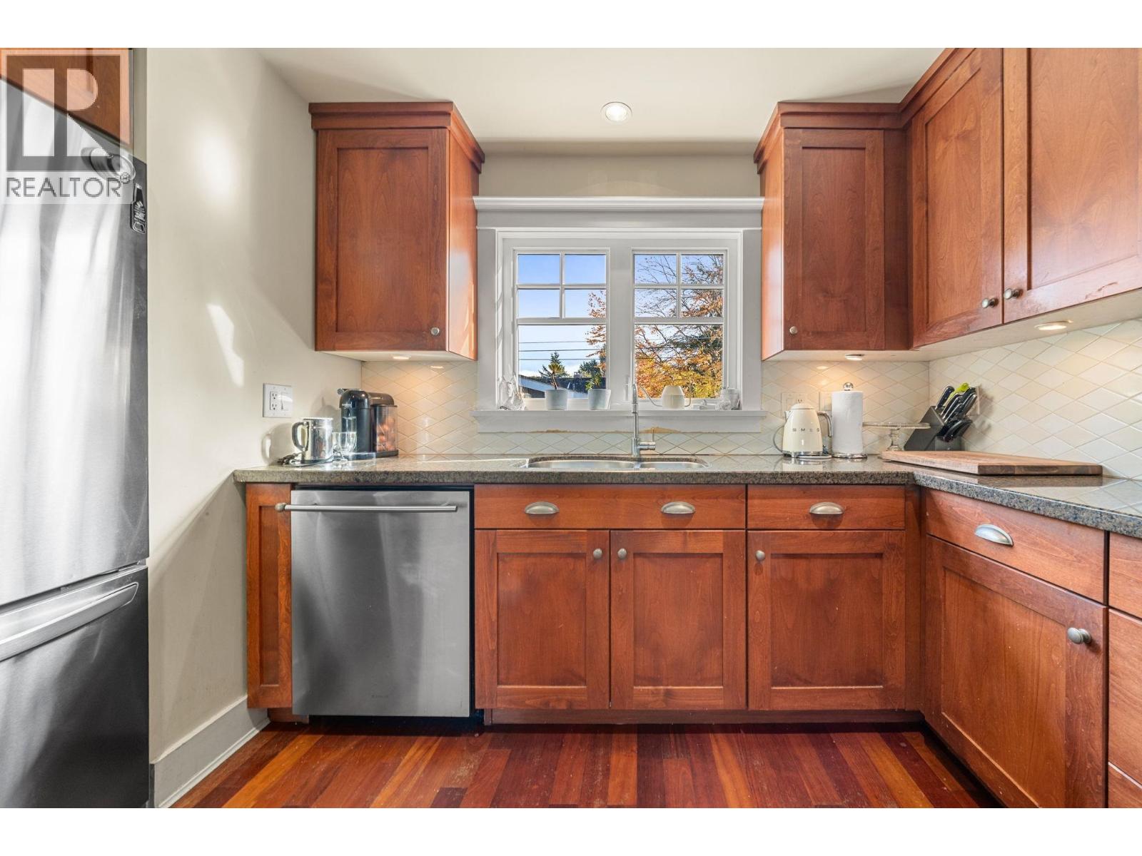2216 Macdonald Street, Vancouver, British Columbia  V6K 3Y5 - Photo 17 - R3059193