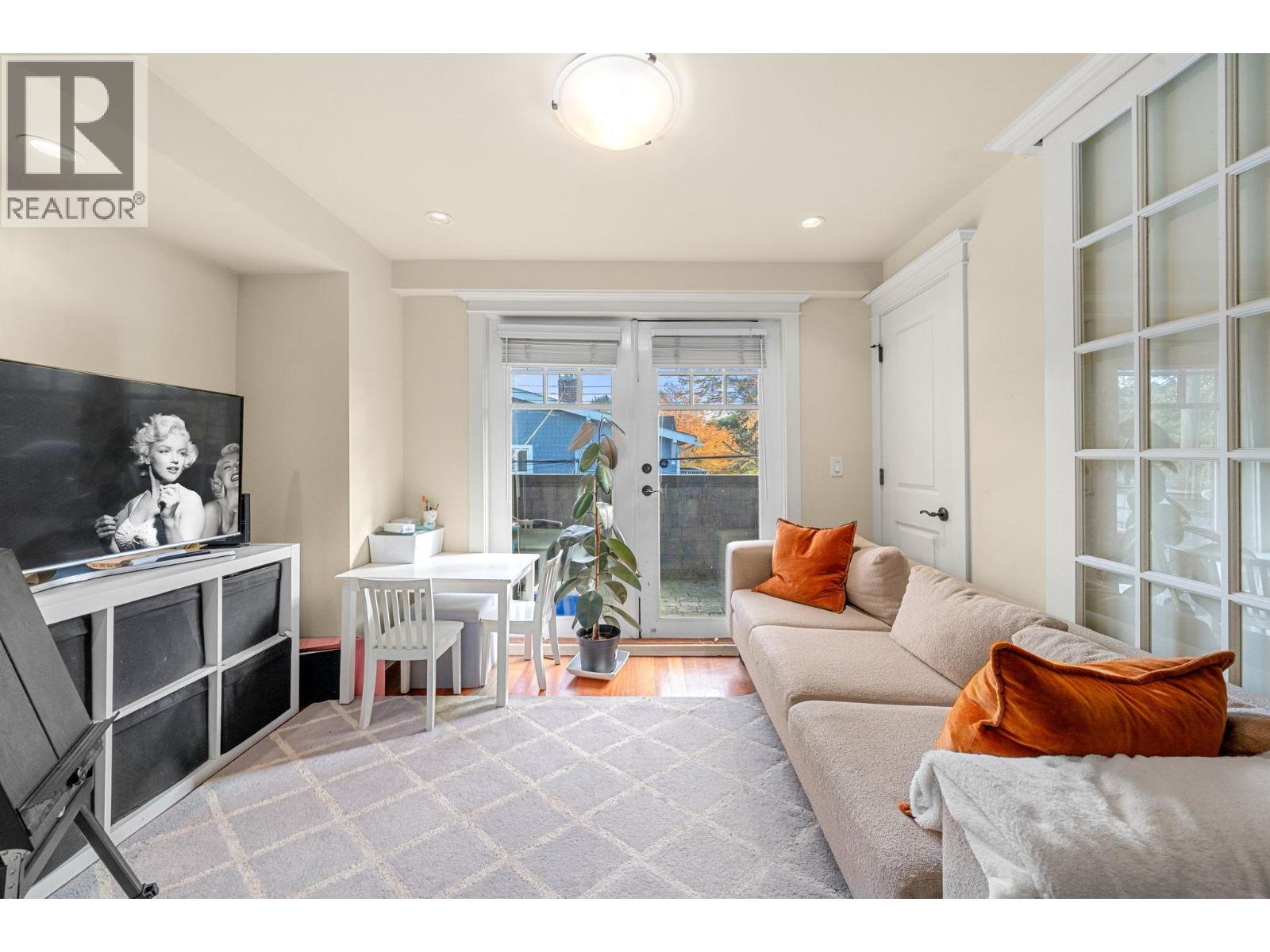 2216 Macdonald Street, Vancouver, British Columbia  V6K 3Y5 - Photo 21 - R3059193