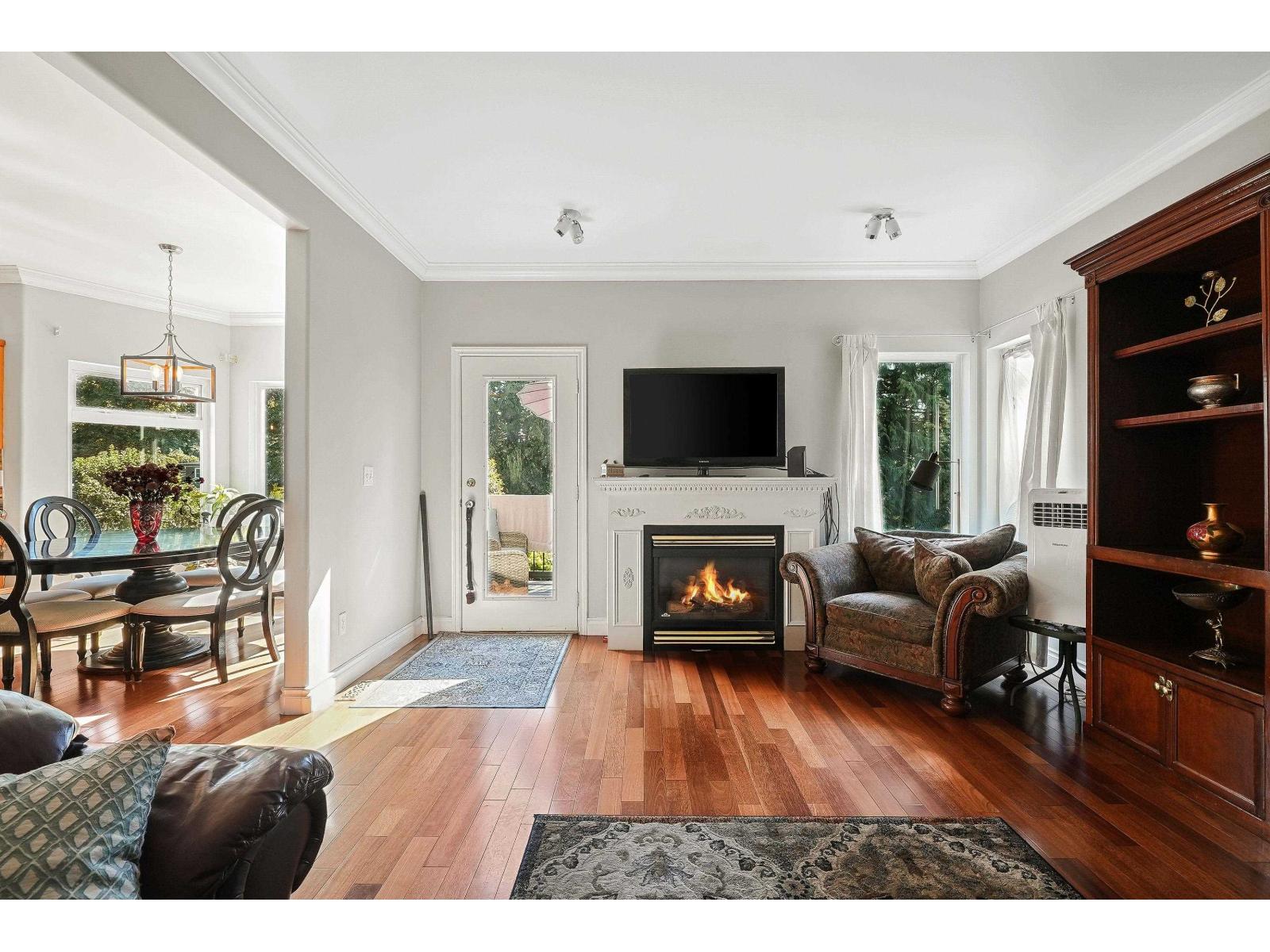 18152 58 Avenue, Surrey, British Columbia  V3S 1M1 - Photo 5 - R3059153