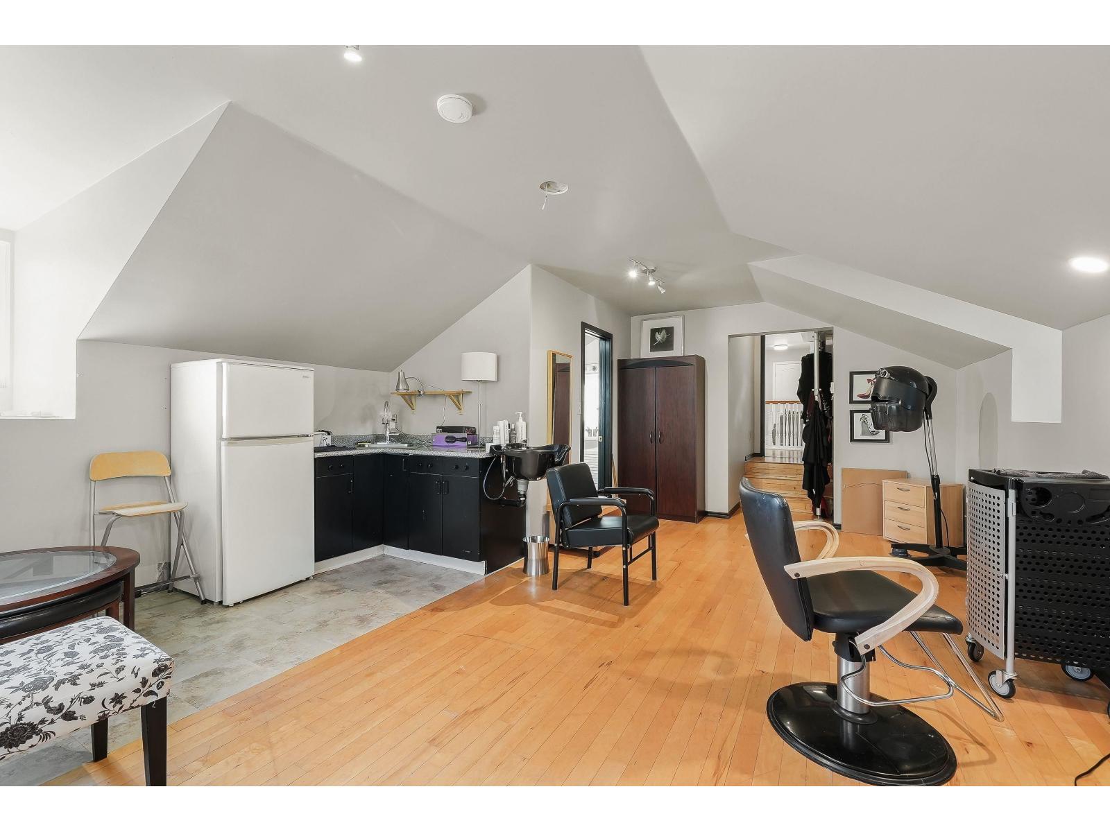 18152 58 Avenue, Surrey, British Columbia  V3S 1M1 - Photo 20 - R3059153