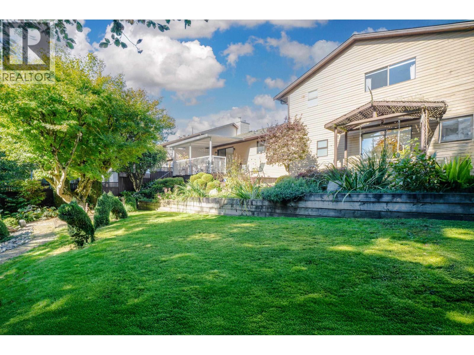 21056 Barker Avenue, Maple Ridge, British Columbia  V2X 8R6 - Photo 23 - R3059205