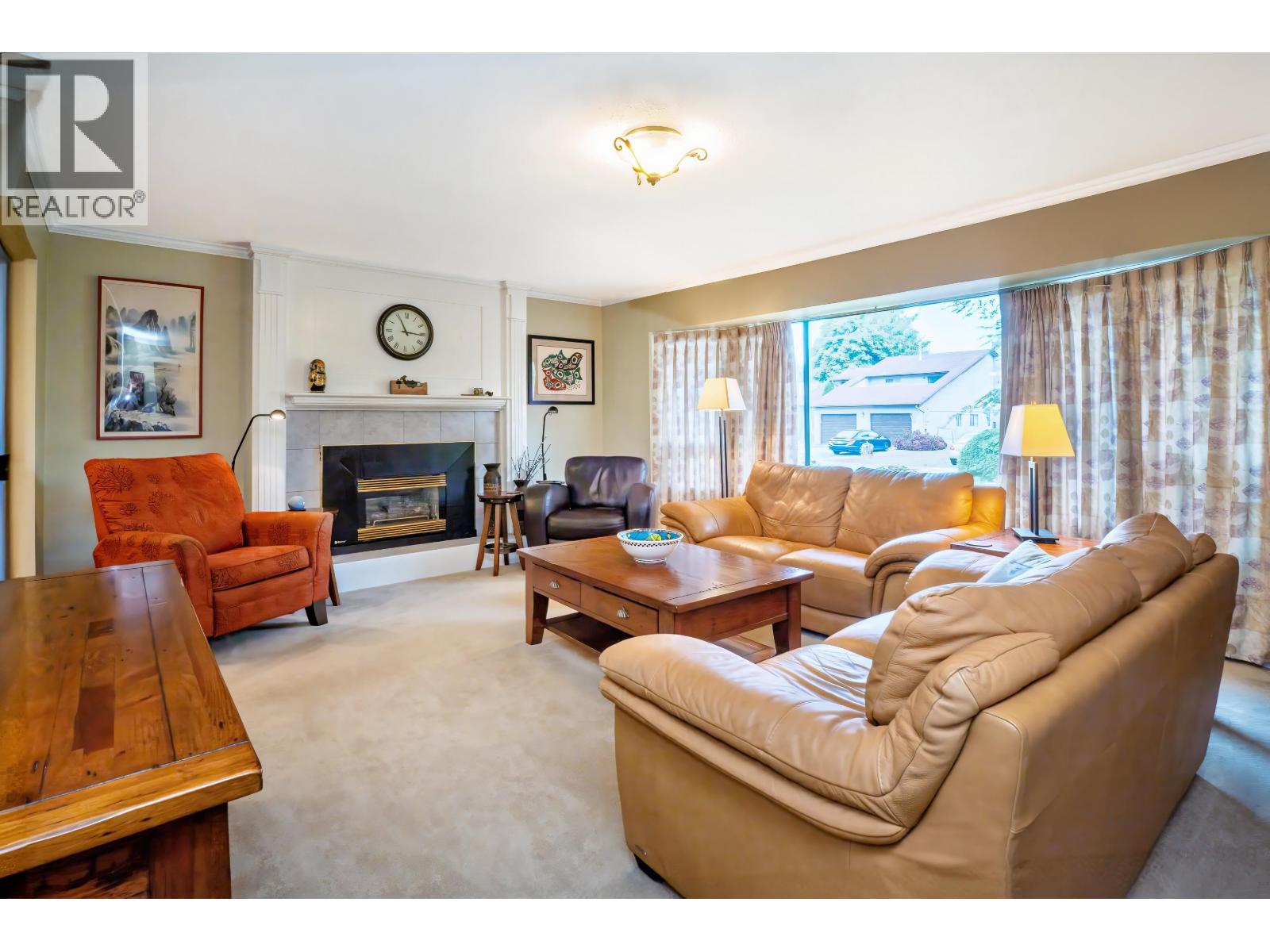 21056 Barker Avenue, Maple Ridge, British Columbia  V2X 8R6 - Photo 3 - R3059205