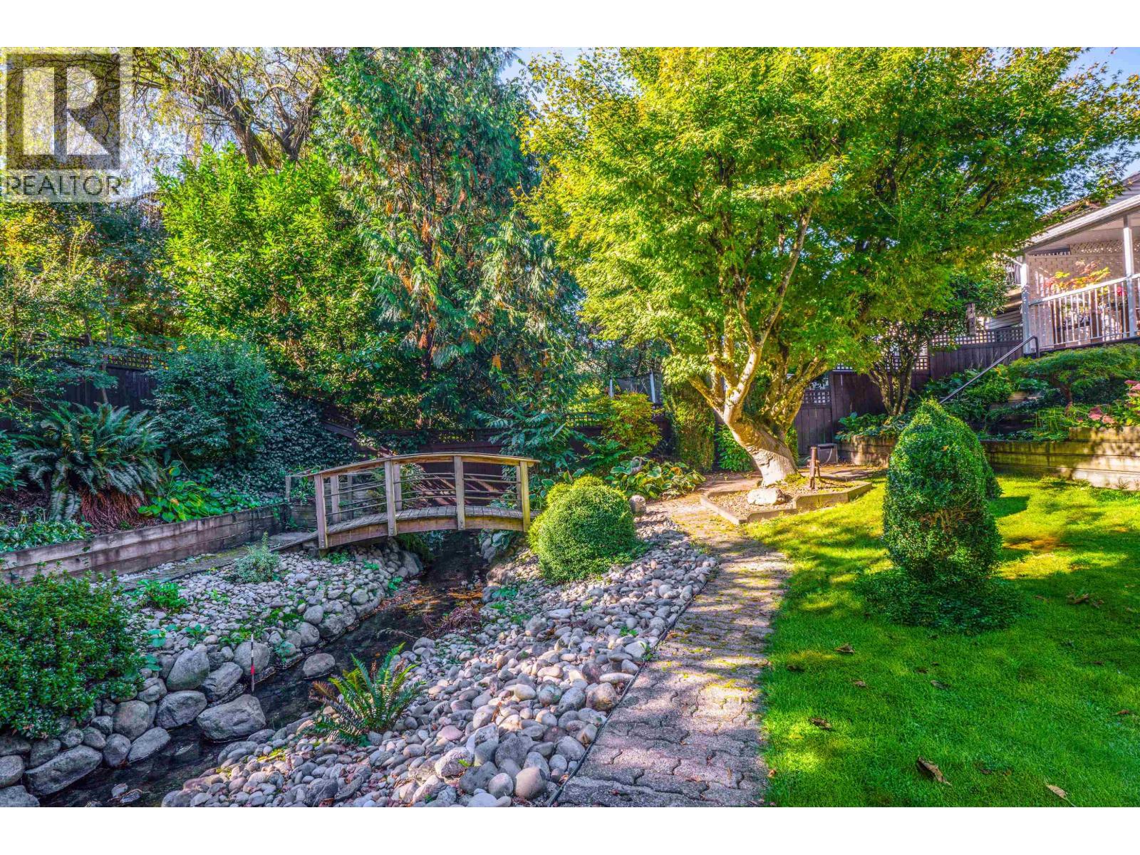 21056 Barker Avenue, Maple Ridge, British Columbia  V2X 8R6 - Photo 32 - R3059205