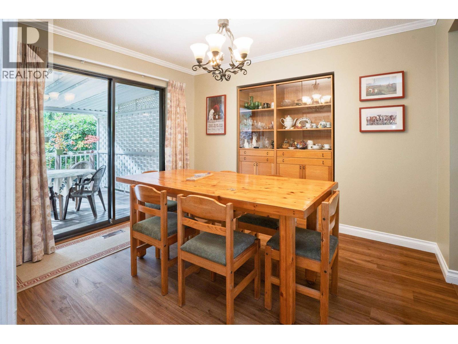 21056 Barker Avenue, Maple Ridge, British Columbia  V2X 8R6 - Photo 6 - R3059205