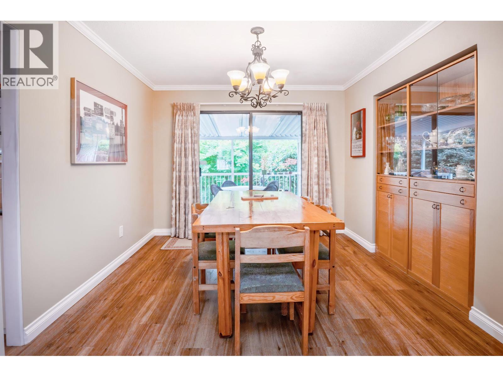 21056 Barker Avenue, Maple Ridge, British Columbia  V2X 8R6 - Photo 7 - R3059205
