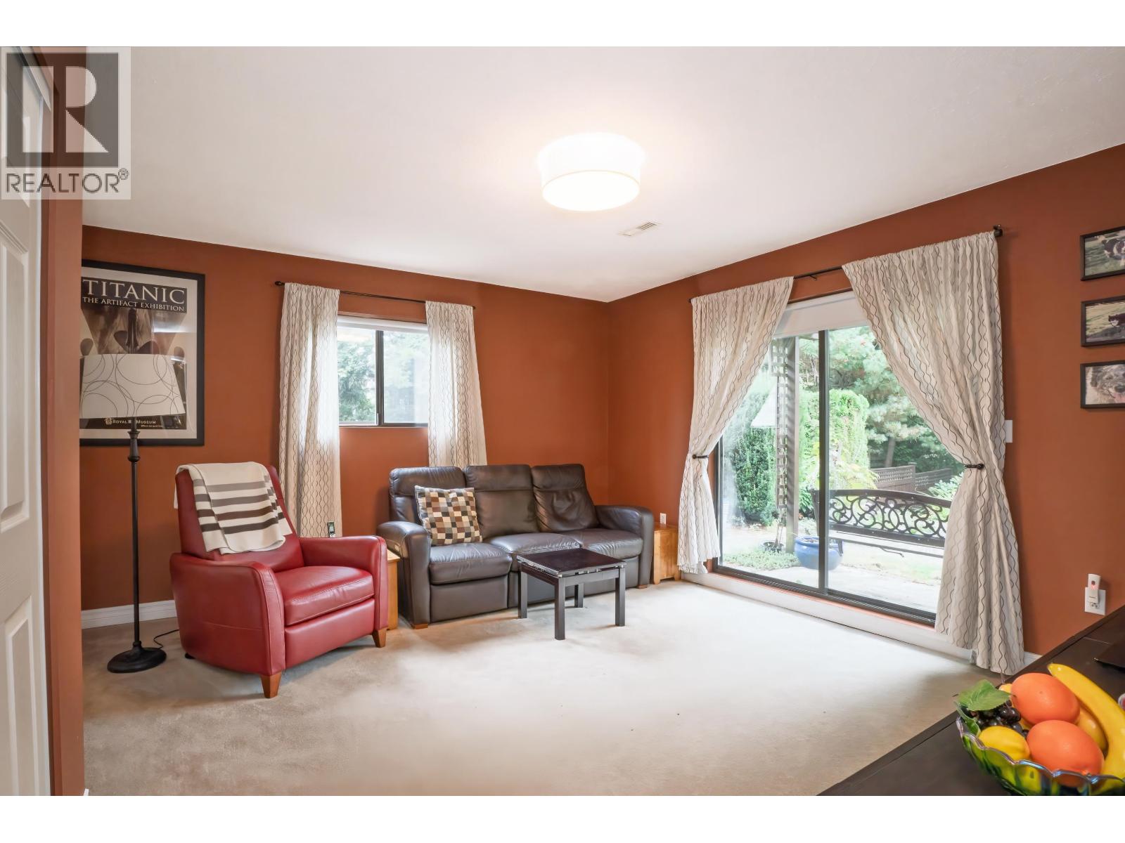 21056 Barker Avenue, Maple Ridge, British Columbia  V2X 8R6 - Photo 9 - R3059205