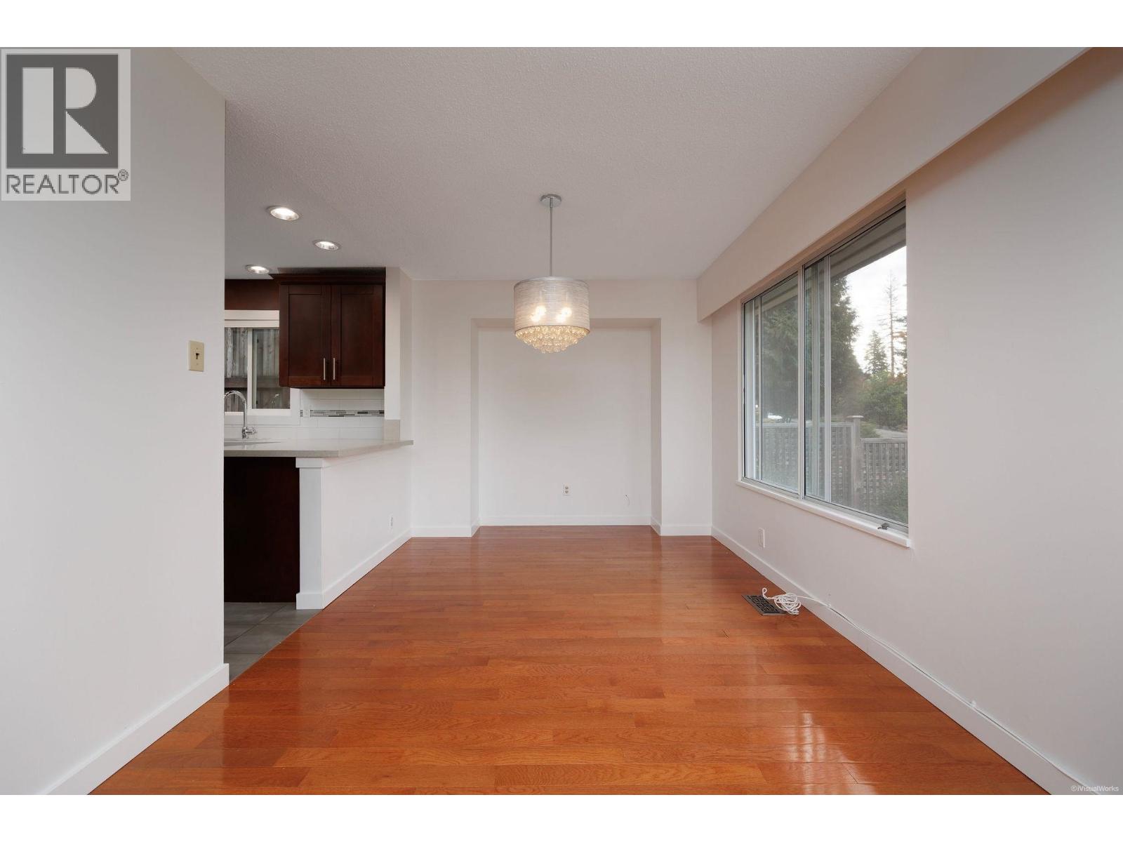 22xx King Albert Avenue, Coquitlam, British Columbia  V3J 1Z8 - Photo 3 - R3059206