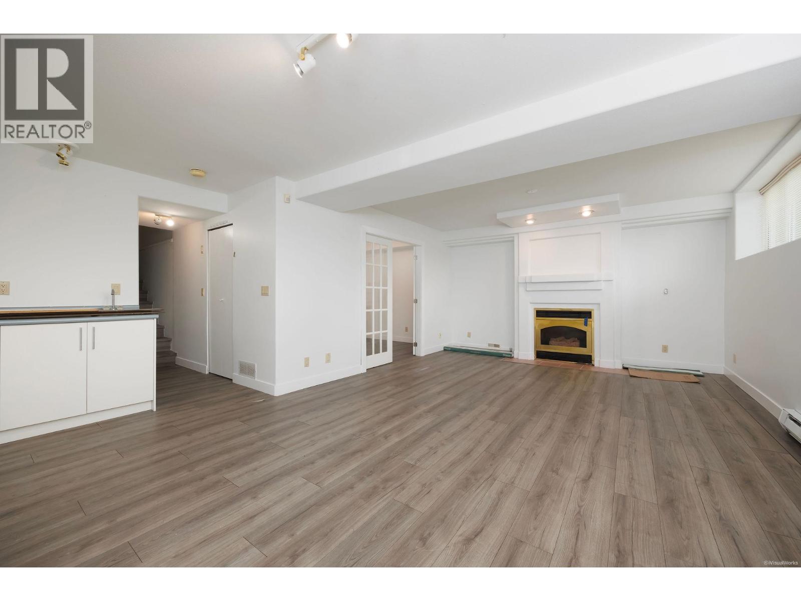 22xx King Albert Avenue, Coquitlam, British Columbia  V3J 1Z8 - Photo 6 - R3059206