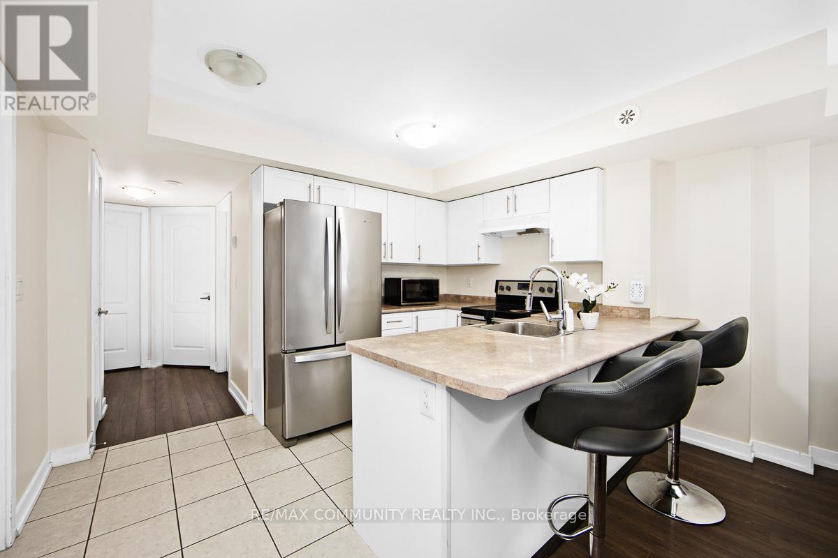 922 - 2 Blanche Lane, Markham, Ontario  L6B 1N3 - Photo 10 - N12466351