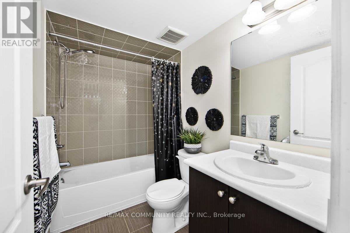 922 - 2 Blanche Lane, Markham, Ontario  L6B 1N3 - Photo 12 - N12466351