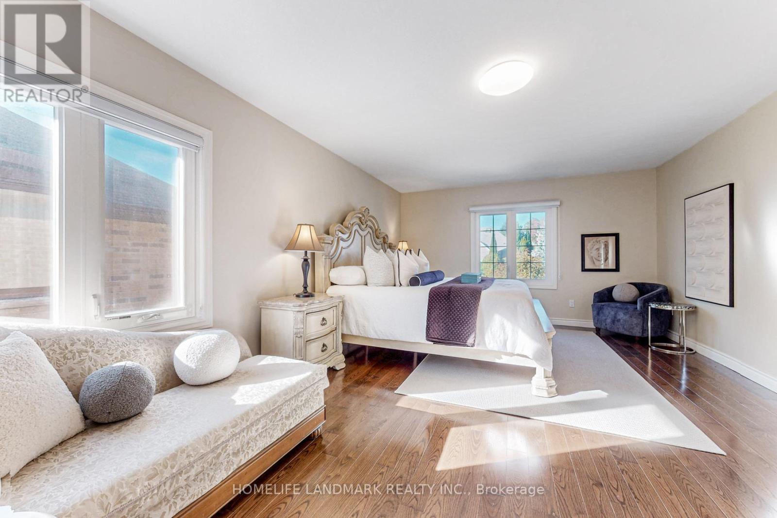 5 Belinda Court, Richmond Hill, Ontario  L4C 8R7 - Photo 22 - N12466464