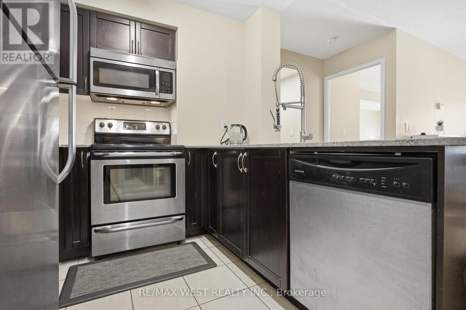 407 - 75 King William Crescent, Richmond Hill, Ontario  L4B 0C1 - Photo 13 - N12466469