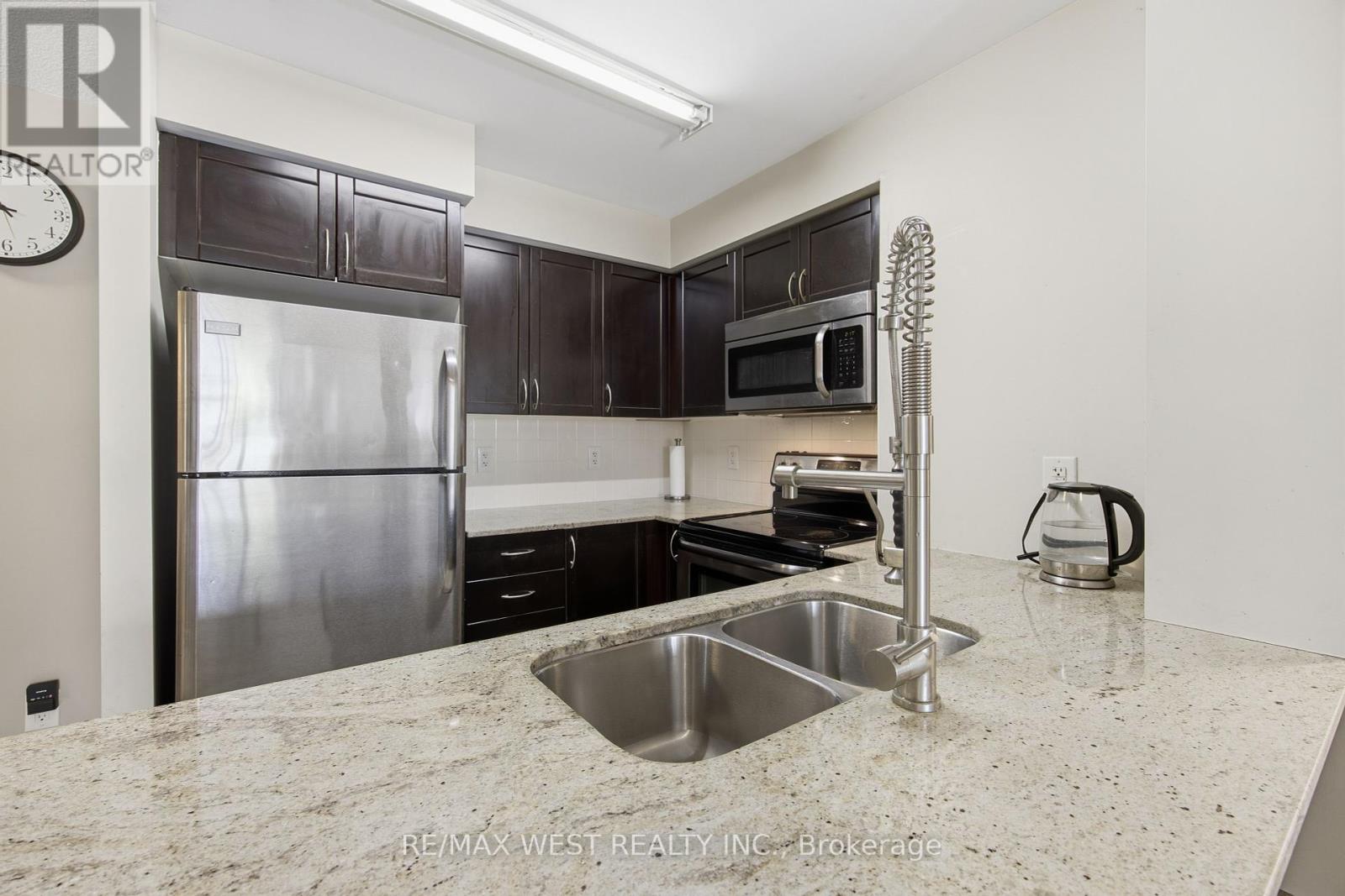 407 - 75 King William Crescent, Richmond Hill, Ontario  L4B 0C1 - Photo 16 - N12466469