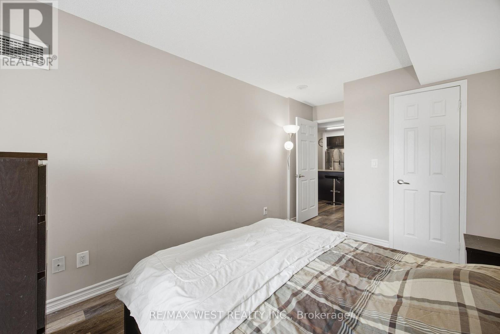 407 - 75 King William Crescent, Richmond Hill, Ontario  L4B 0C1 - Photo 19 - N12466469