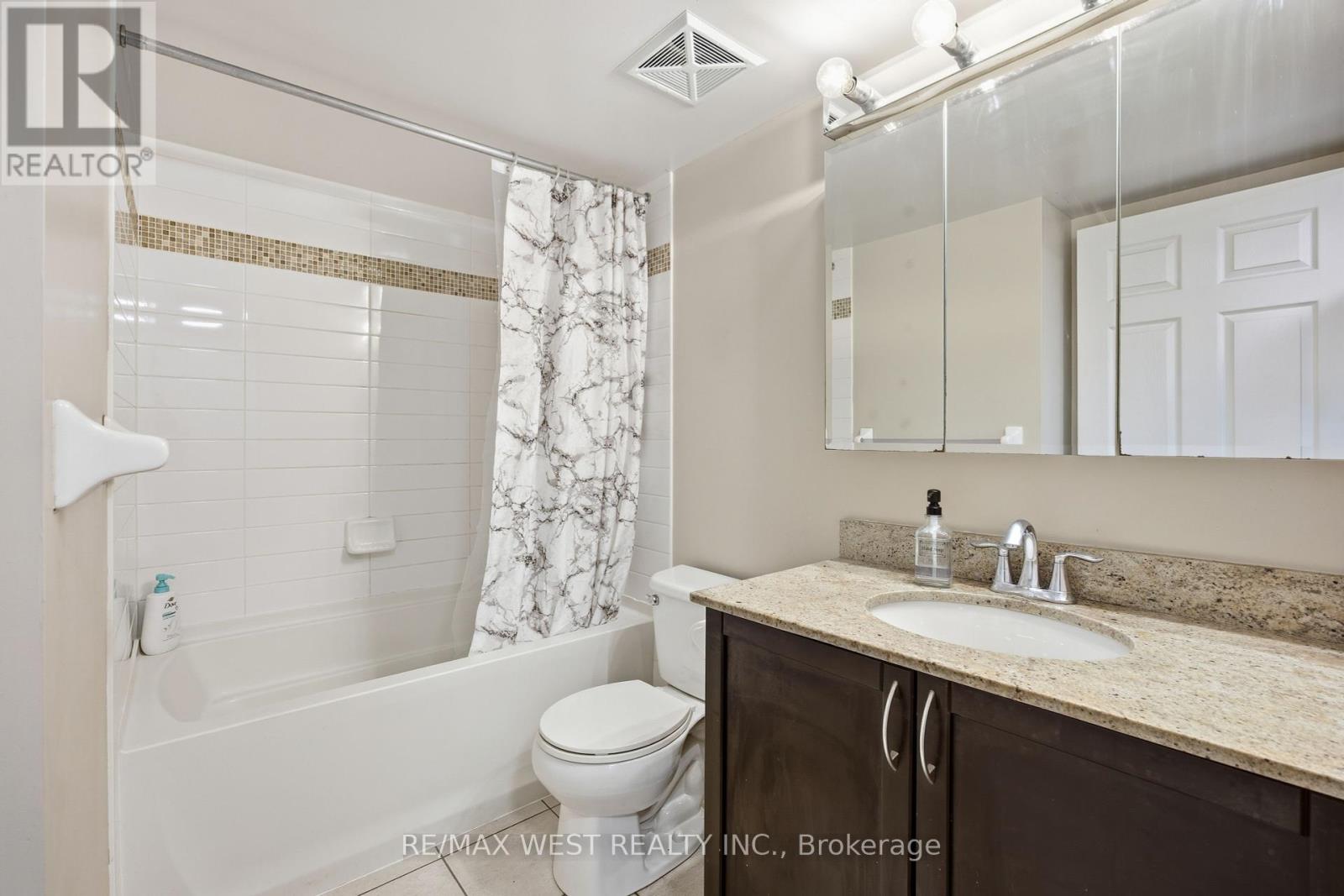 407 - 75 King William Crescent, Richmond Hill, Ontario  L4B 0C1 - Photo 21 - N12466469