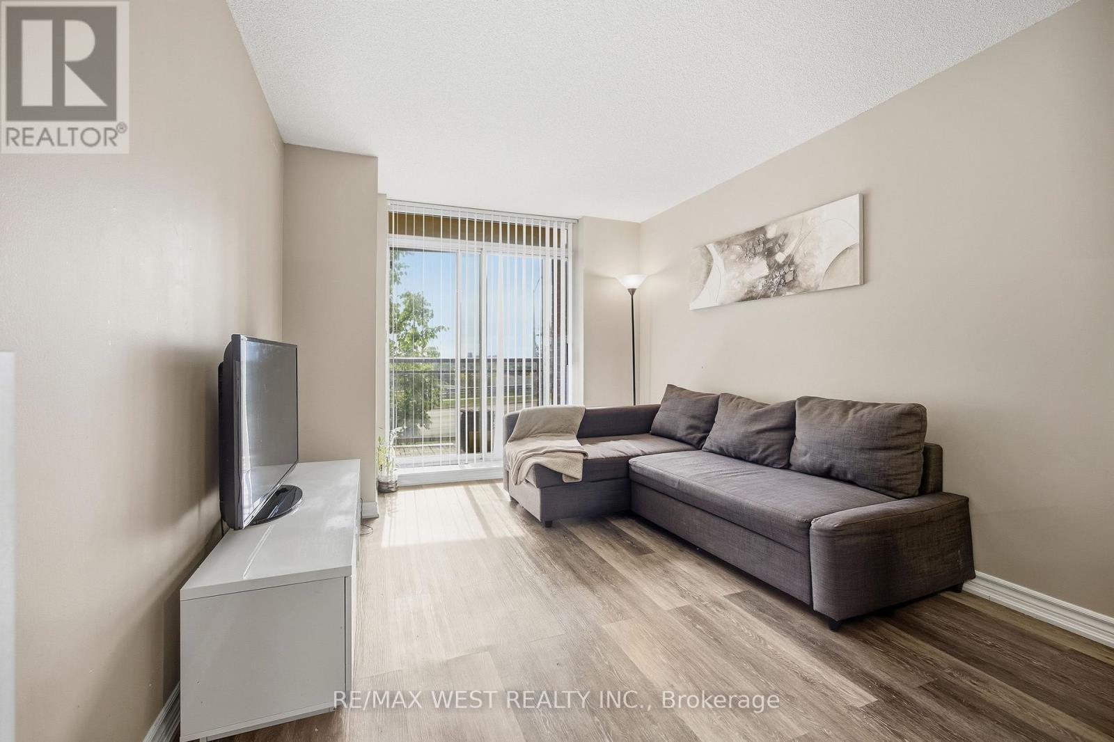 407 - 75 King William Crescent, Richmond Hill, Ontario  L4B 0C1 - Photo 5 - N12466469