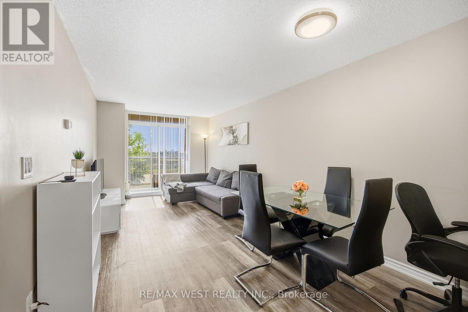 407 - 75 King William Crescent, Richmond Hill, Ontario  L4B 0C1 - Photo 6 - N12466469