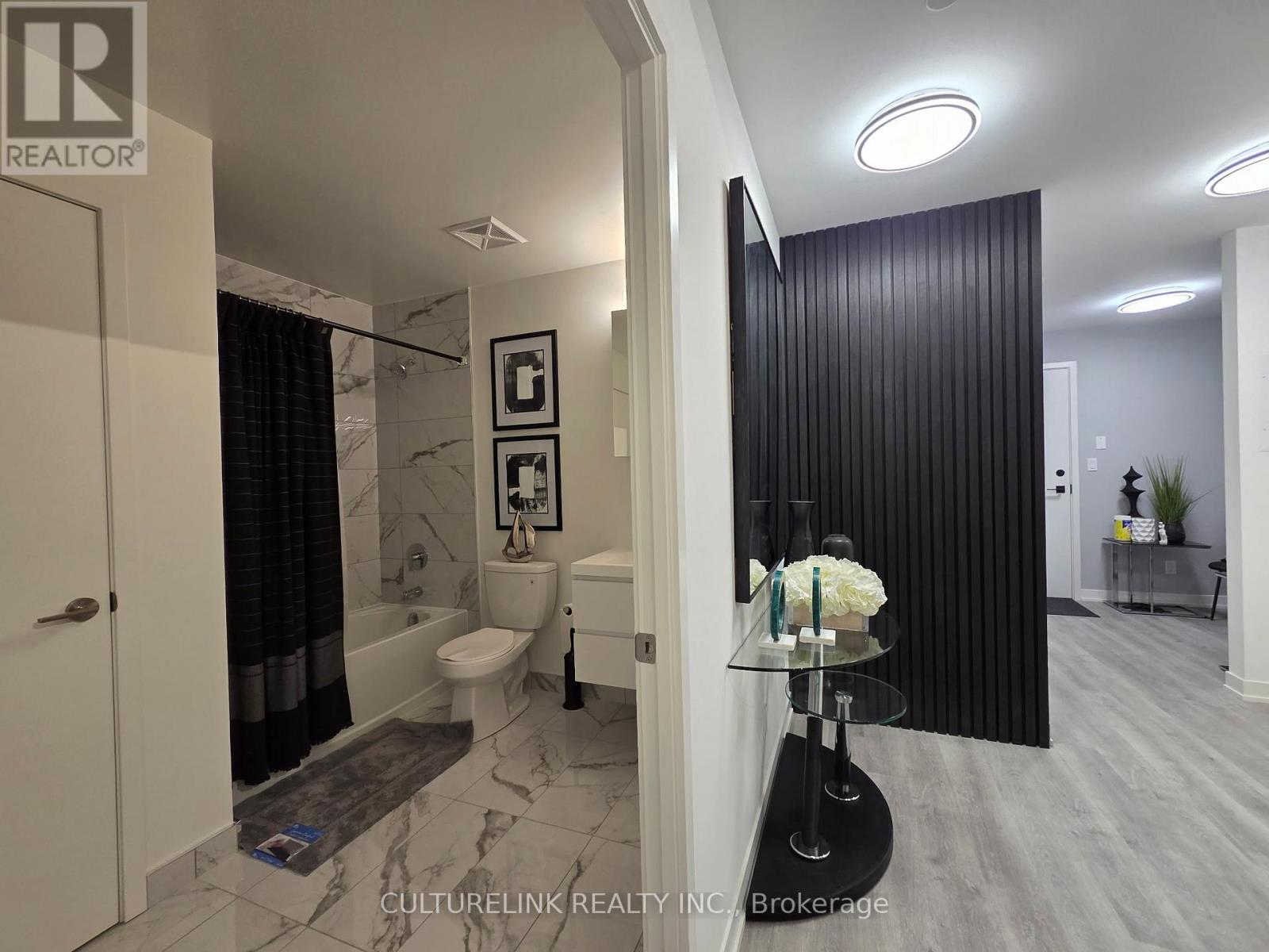 1516 - 292 Verdale Crossing, Markham, Ontario  L6G 0H6 - Photo 10 - N12466480
