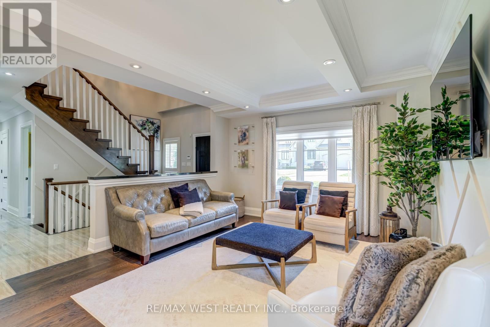 108 Hambly Avenue, King, Ontario  L7B 1J1 - Photo 6 - N12466489