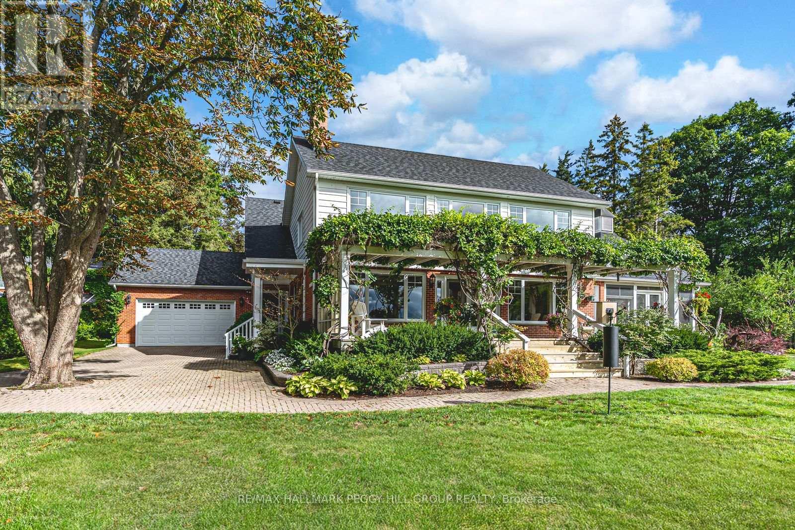 150 Collingwood Street, Barrie (Codrington), Ontario  L4M 5M3 - Photo 33 - S12466376