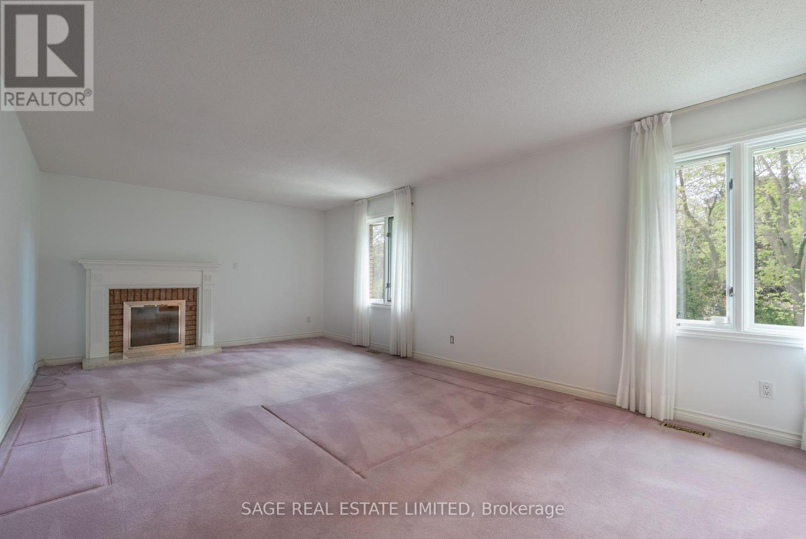 172 Burnhamthorpe Road, Toronto, Ontario  M9A 1H6 - Photo 34 - W12466360