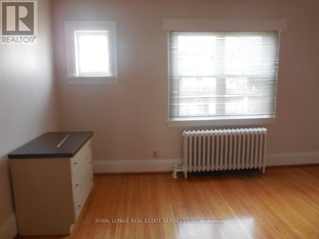430 Symington Avenue, Toronto, Ontario  M6N 2W5 - Photo 12 - W12466379