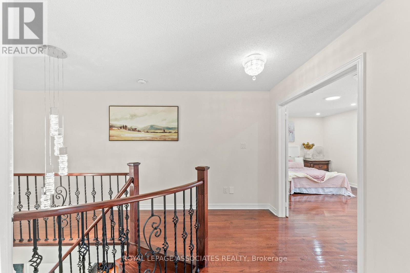 88 Showboat Crescent, Brampton, Ontario  L6V 4R4 - Photo 15 - W12466416