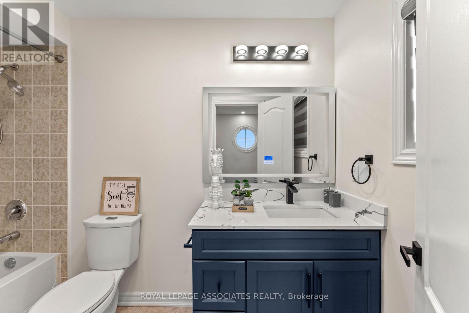 88 Showboat Crescent, Brampton, Ontario  L6V 4R4 - Photo 26 - W12466416