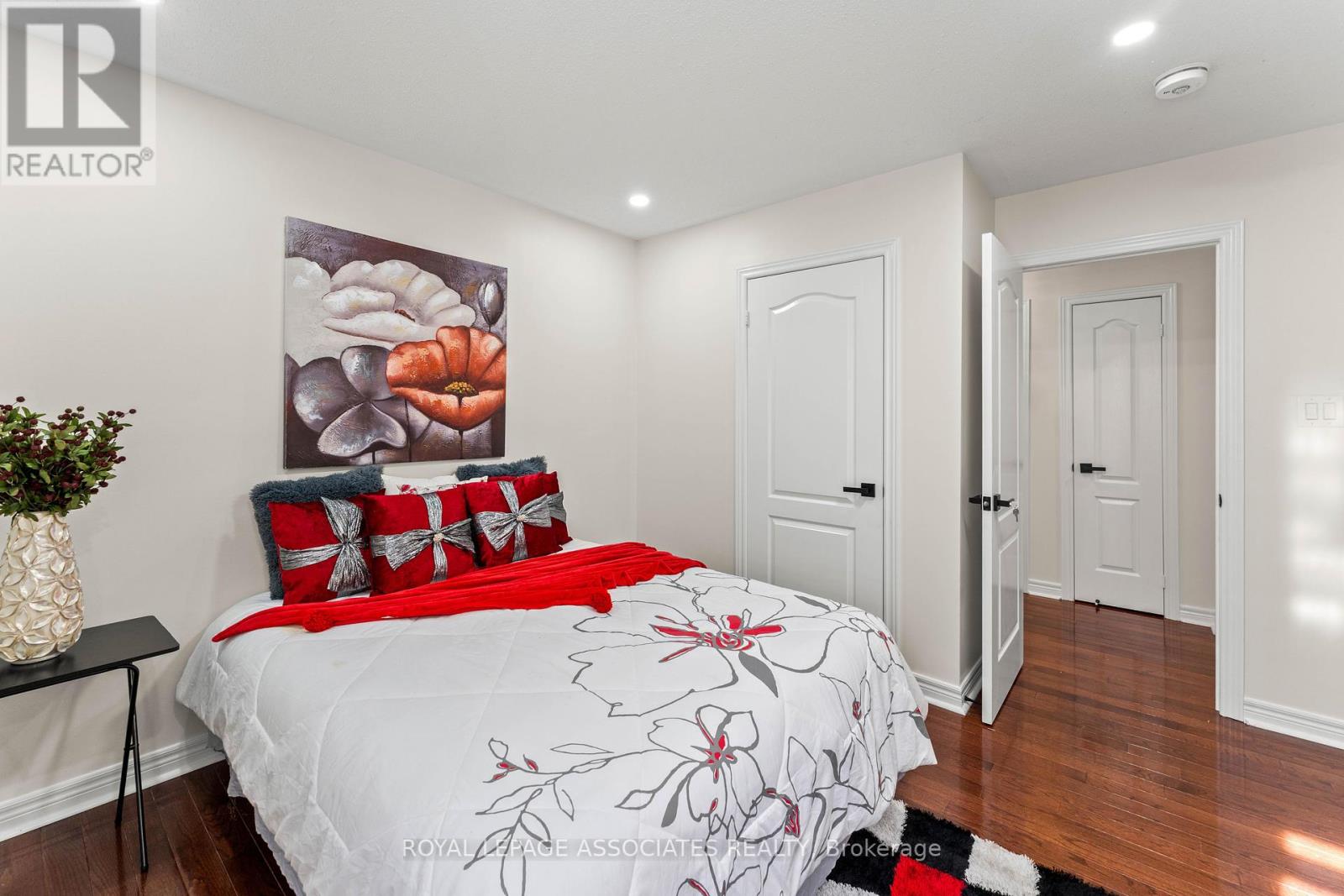 88 Showboat Crescent, Brampton, Ontario  L6V 4R4 - Photo 28 - W12466416
