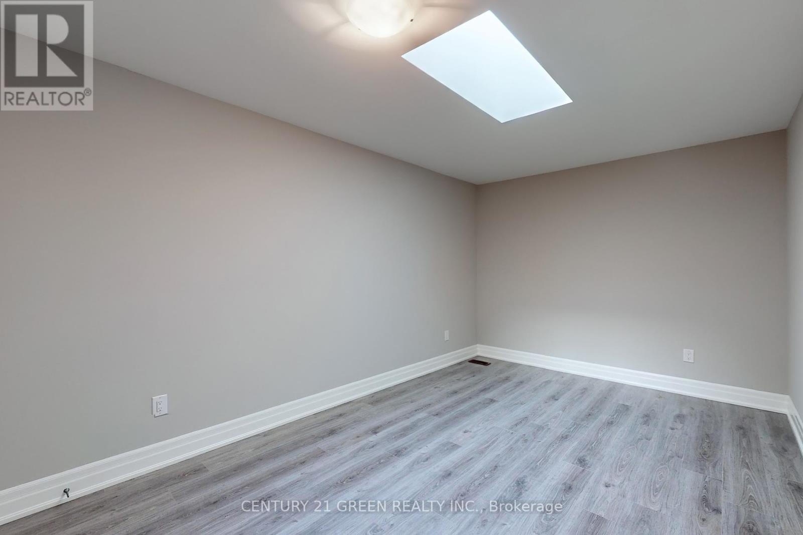 D - 1 Chisholm Street, Orangeville, Ontario  L9W 1R3 - Photo 24 - W12466427