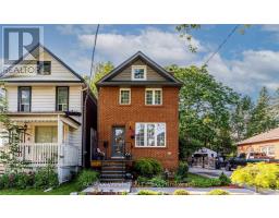 92 LAKE CRESCENT, Toronto, Ontario