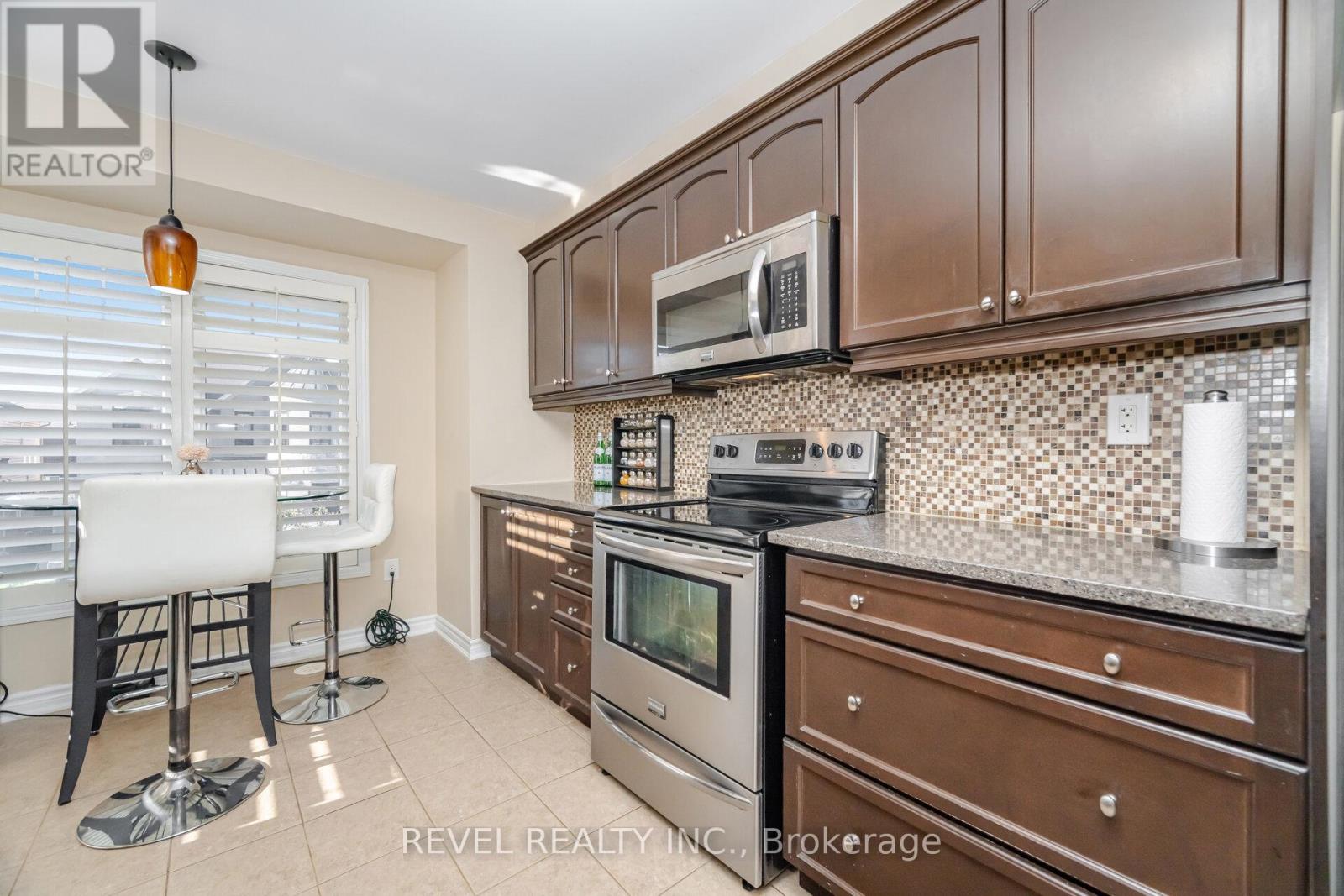 509 Mcjannett Avenue, Milton, Ontario  L9T 7V4 - Photo 11 - W12466467