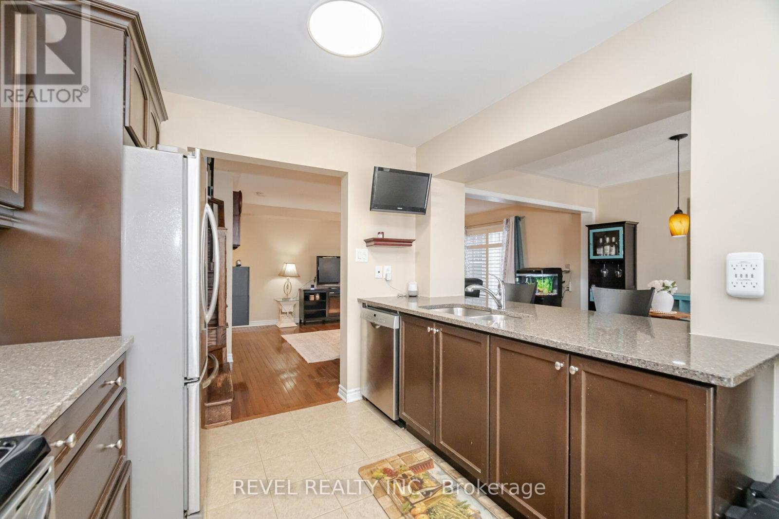 509 Mcjannett Avenue, Milton, Ontario  L9T 7V4 - Photo 13 - W12466467