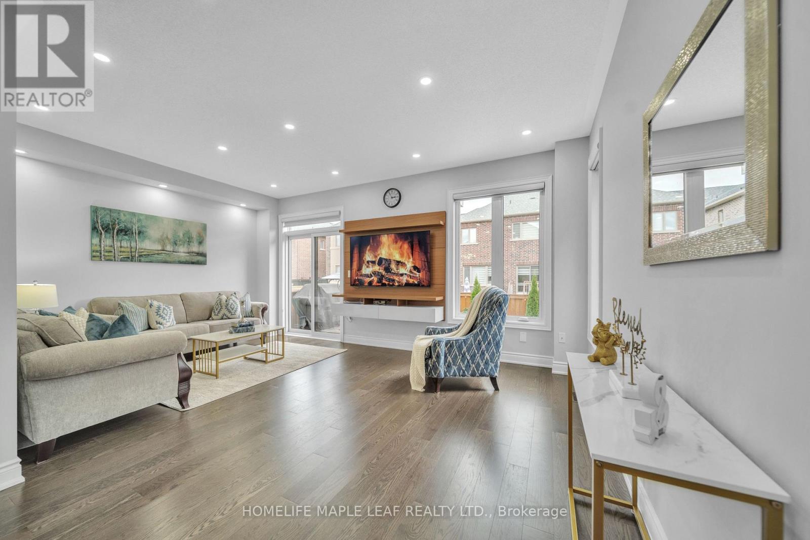 15 Quinton Ridge, Brampton, Ontario  L6Y 6J4 - Photo 10 - W12466476