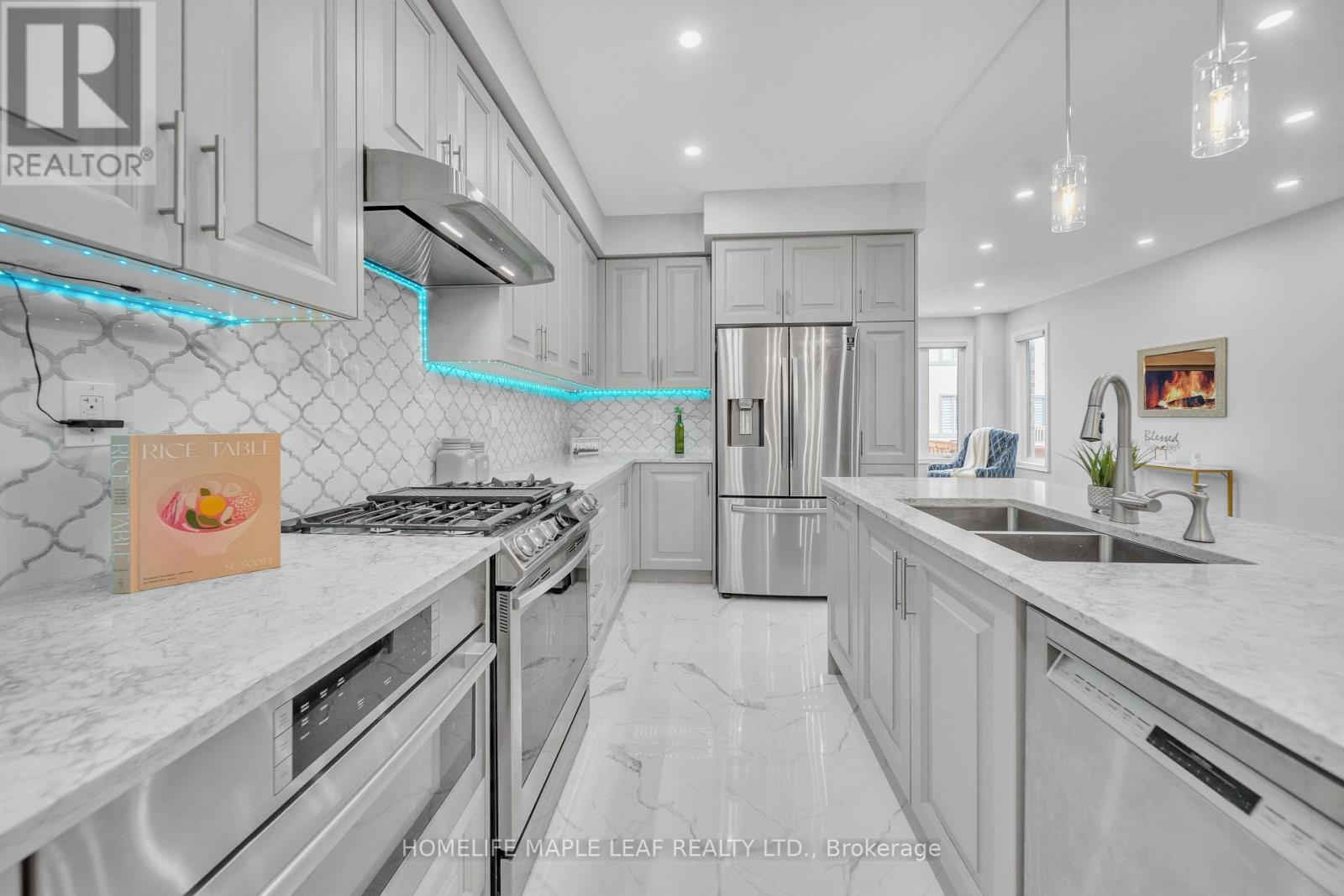 15 Quinton Ridge, Brampton, Ontario  L6Y 6J4 - Photo 17 - W12466476