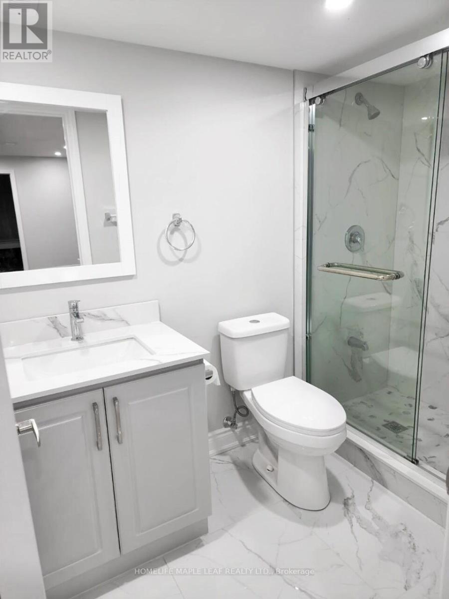 15 Quinton Ridge, Brampton, Ontario  L6Y 6J4 - Photo 43 - W12466476