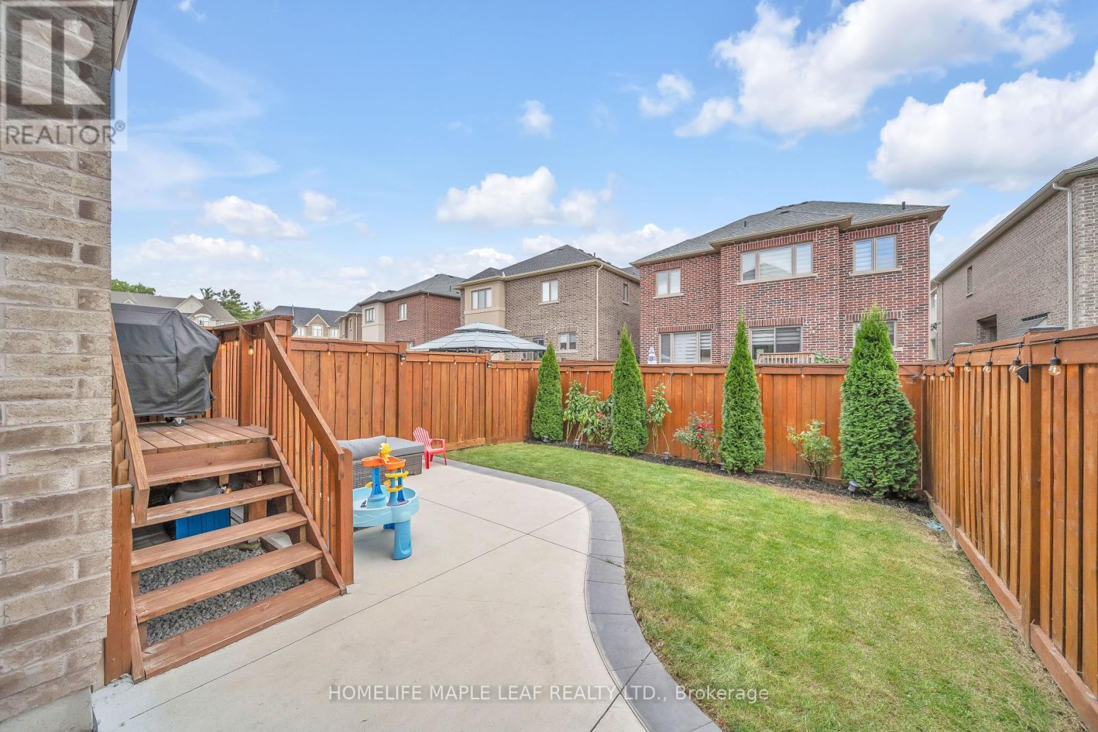 15 Quinton Ridge, Brampton, Ontario  L6Y 6J4 - Photo 46 - W12466476