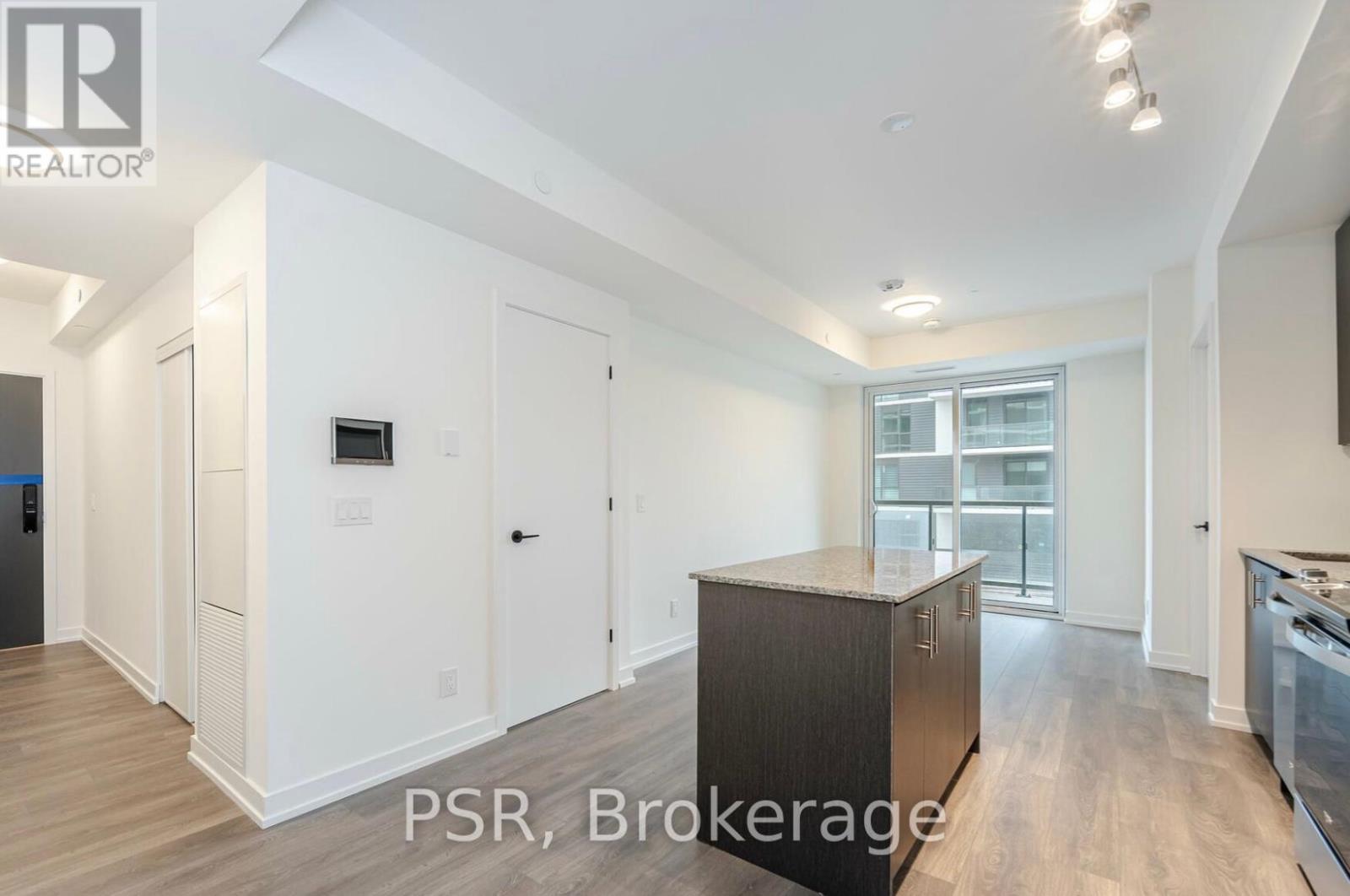214 - 335 Wheat Boom Drive, Oakville, Ontario  L6H 7X4 - Photo 2 - W12466493