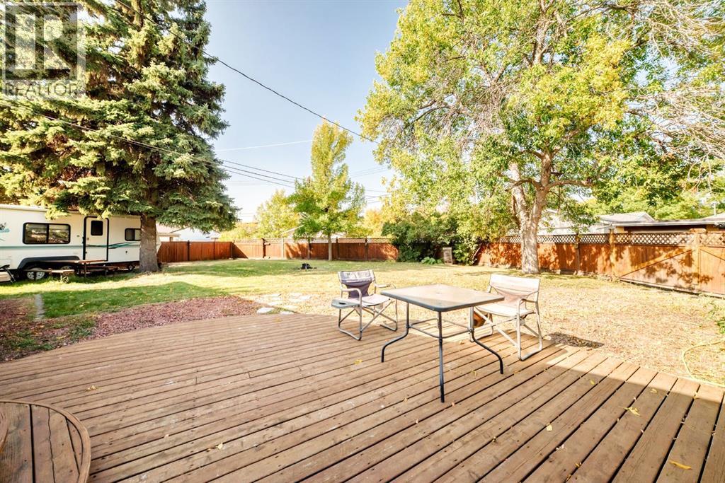 2443 Fir Drive Se, Calgary, Alberta  T2B 1S9 - Photo 30 - A2258283