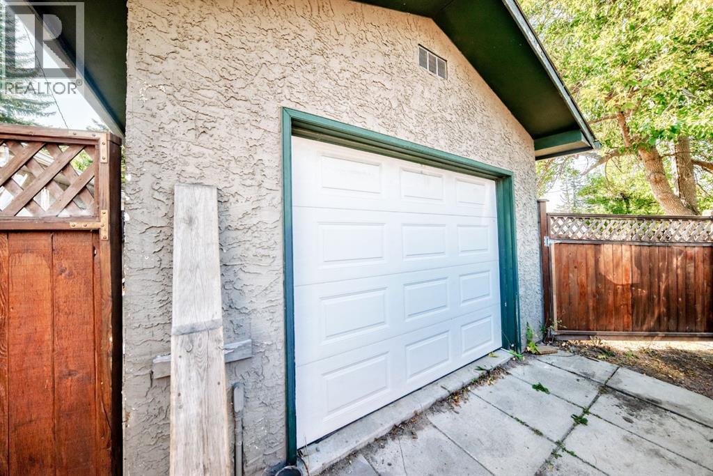2443 Fir Drive Se, Calgary, Alberta  T2B 1S9 - Photo 34 - A2258283