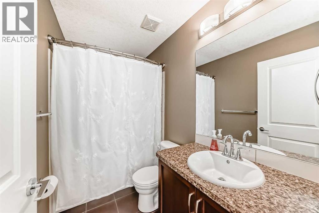 136 Aspenmere Close, Chestermere, Alberta  T1X 0C3 - Photo 37 - A2262363
