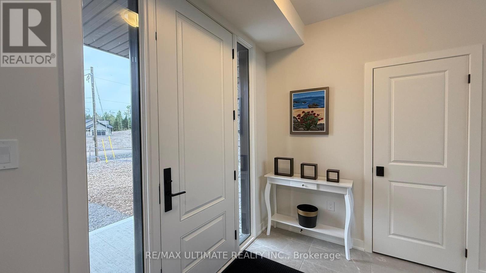 1166 Echo Hills Road, Lake Of Bays, Ontario  P1H 2J6 - Photo 2 - X12466353
