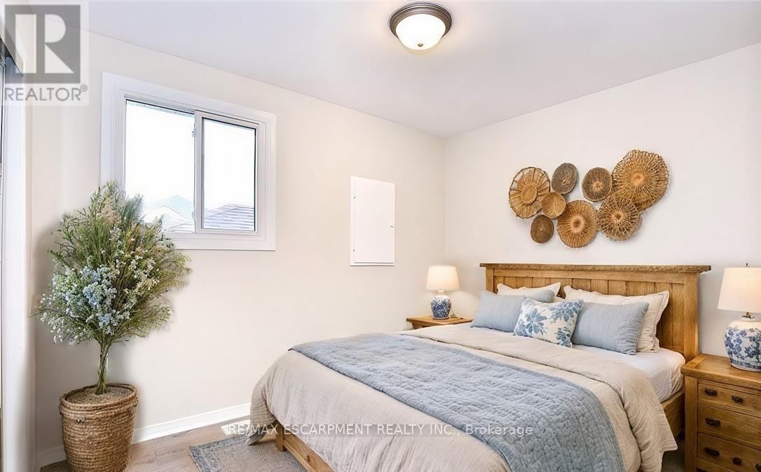 1 - 45 Edwina Place, Hamilton, Ontario  L8V 4E1 - Photo 9 - X12466358